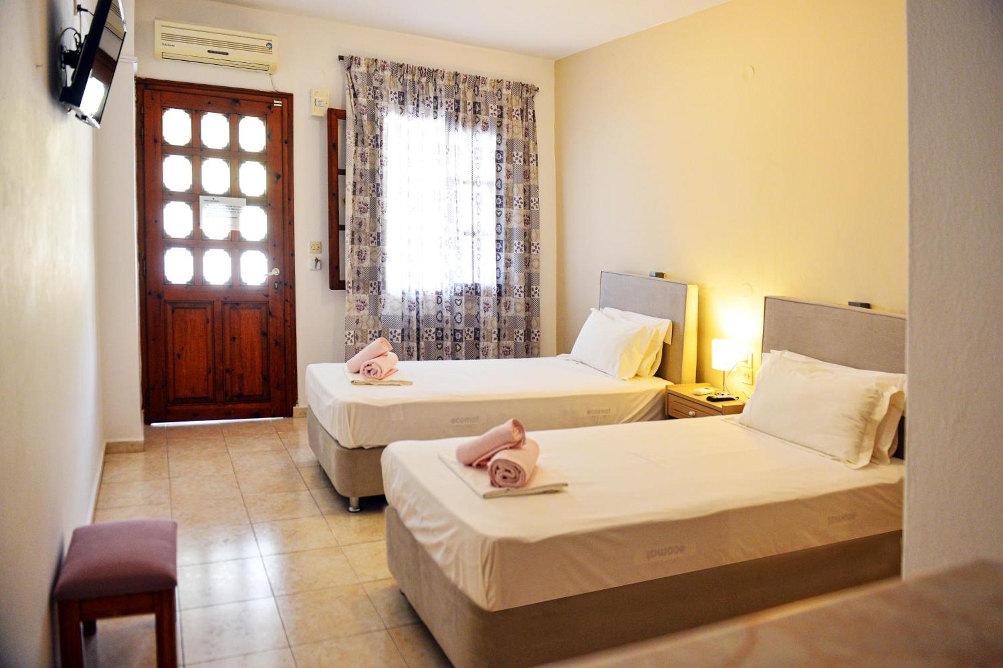Hotel Marina Kolios Bagian luar foto
