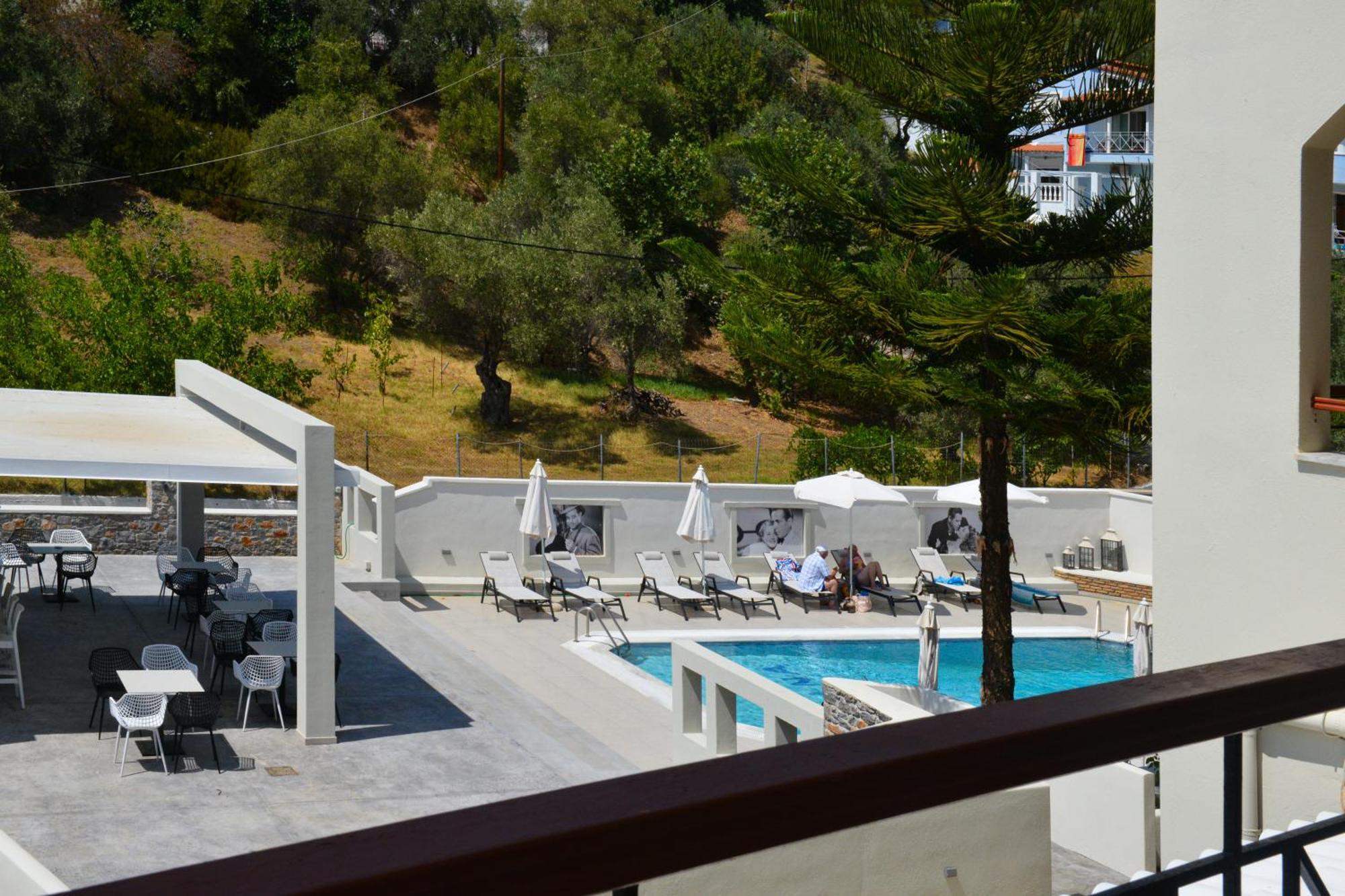 Hotel Marina Kolios Bagian luar foto