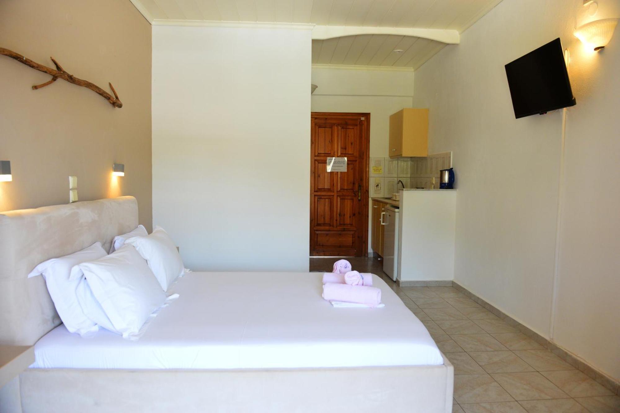 Hotel Marina Kolios Bagian luar foto