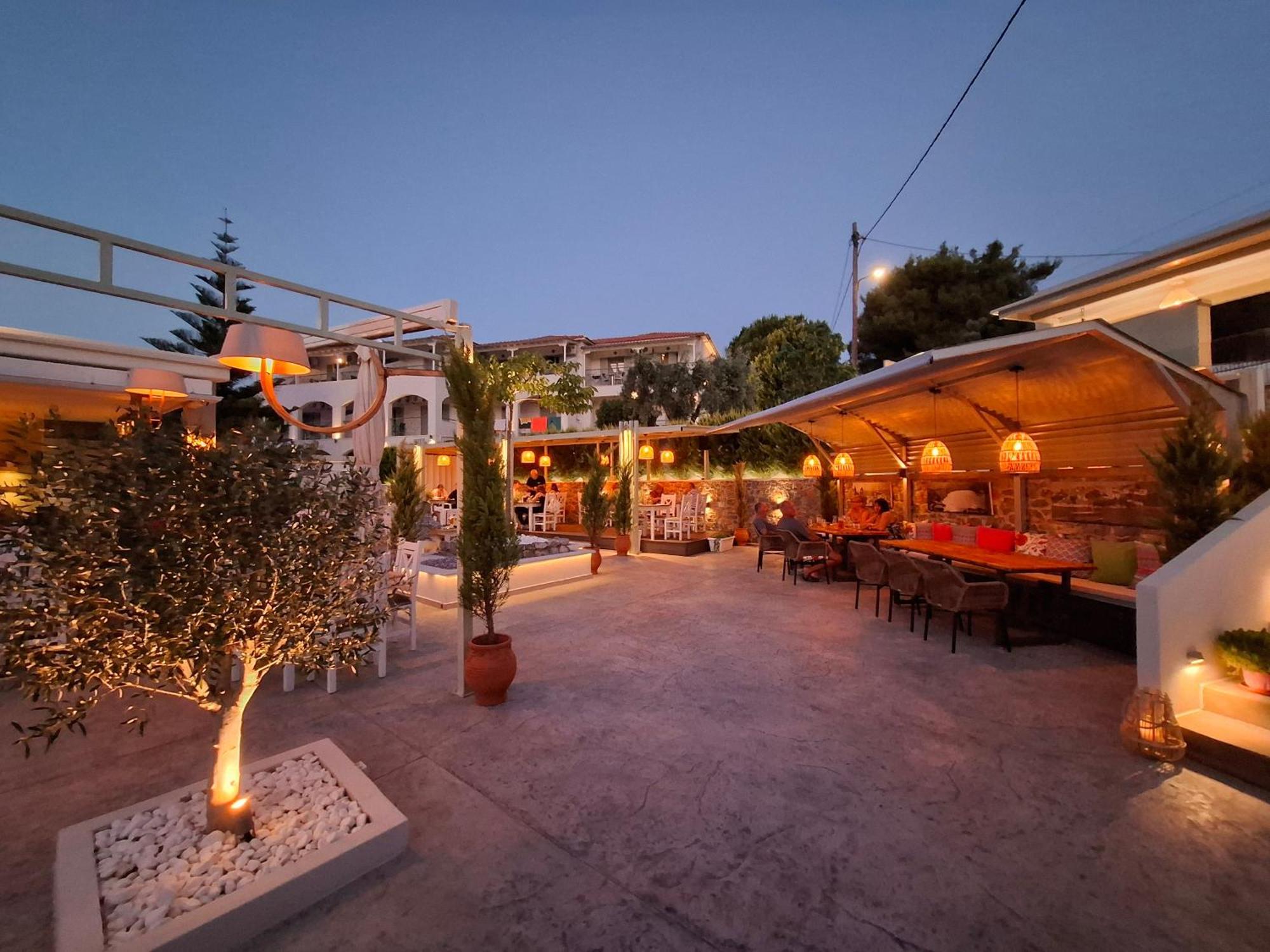 Hotel Marina Kolios Bagian luar foto
