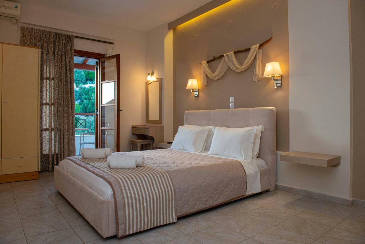 Hotel Marina Kolios Bagian luar foto